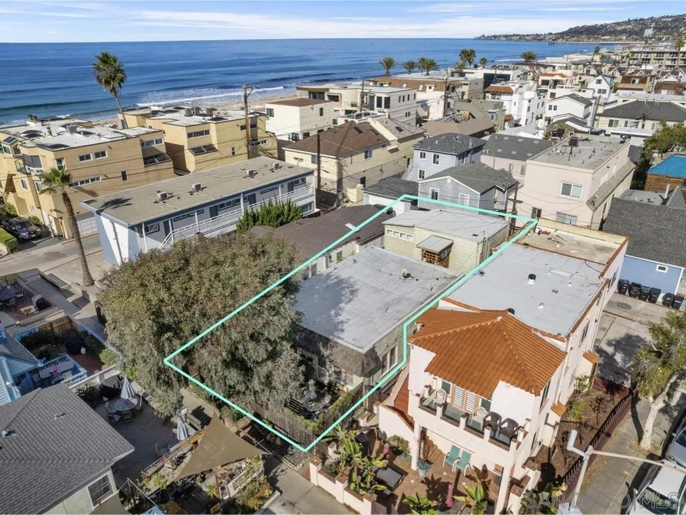 Unit for sale at 726 728 Ormond Ct, San Diego, CA 92109