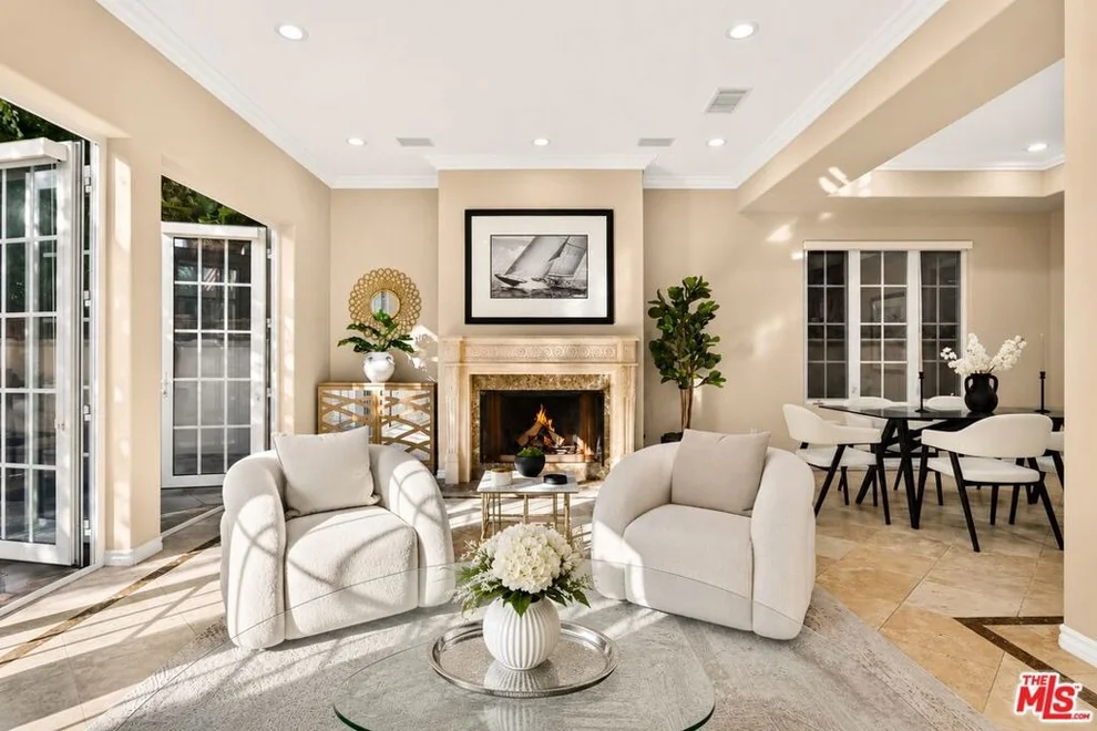 Unit for sale at 134 Voyage Mall, Marina Del Rey, CA 90292