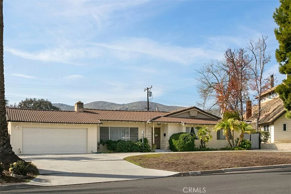 Unit for sale at 5392 Sierra Vista Avenue, Riverside, CA 92505