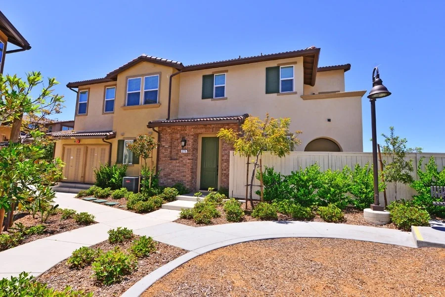 Unit for sale at 276 Candera LN, San Marcos, CA 92069