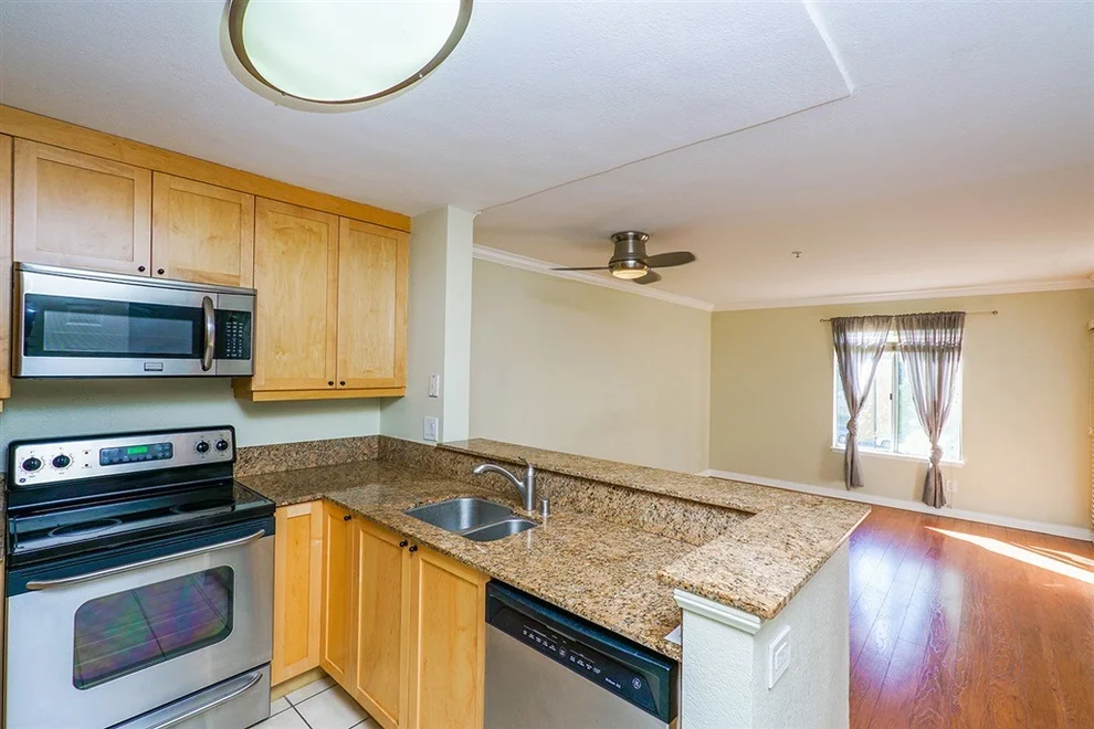 Unit for sale at 8889 Caminito Plaza Centro, San Diego, CA 92122