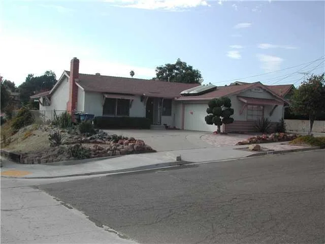 Unit for sale at 858 David Drive, Chula Vista, CA 91910
