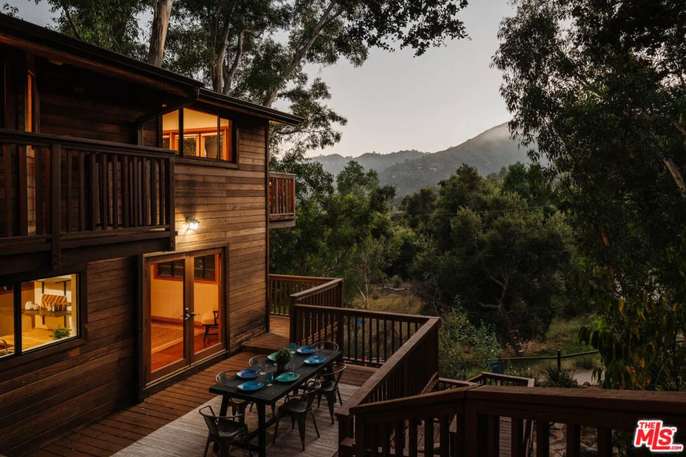 Unit for sale at 517 Canon View Trail, Topanga, CA 90290