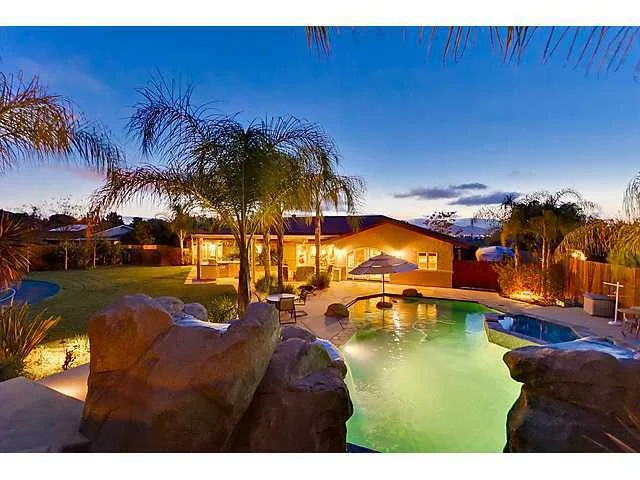 Unit for sale at 13518 CALLE COLINA, Poway, CA 92064