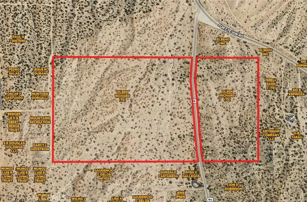 Unit for sale at 13 Longview Road, Pearblossom, CA 93553