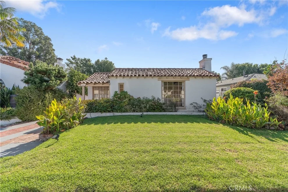 Unit for sale at 10636 Ayres Avenue, Los Angeles, CA 90064