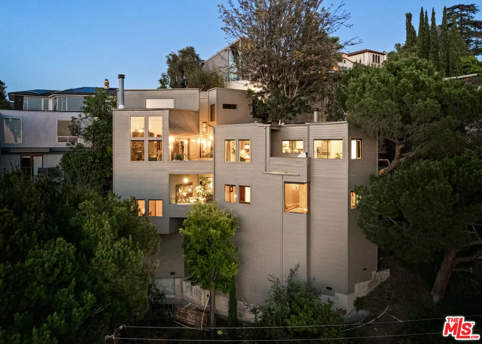 Unit for sale at 5677 Spreading Oak Drive, Los Angeles, CA 90068