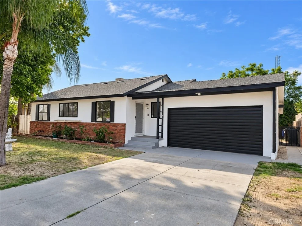 Unit for sale at 237 W Van Koevering Street, Rialto, CA 92376