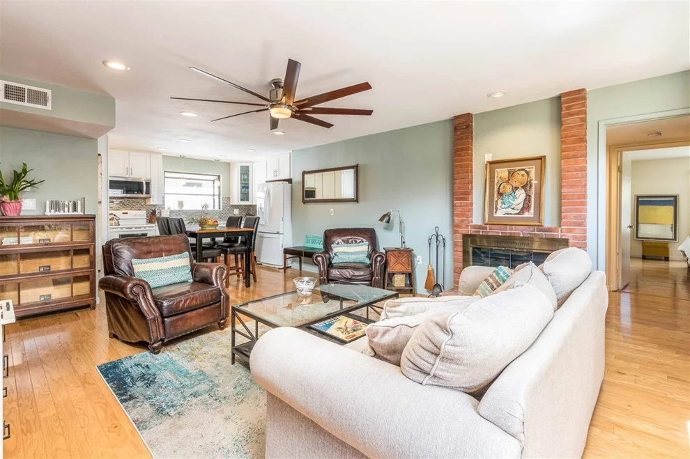 Unit for sale at 4506 Alabama St, San Diego, CA 92116