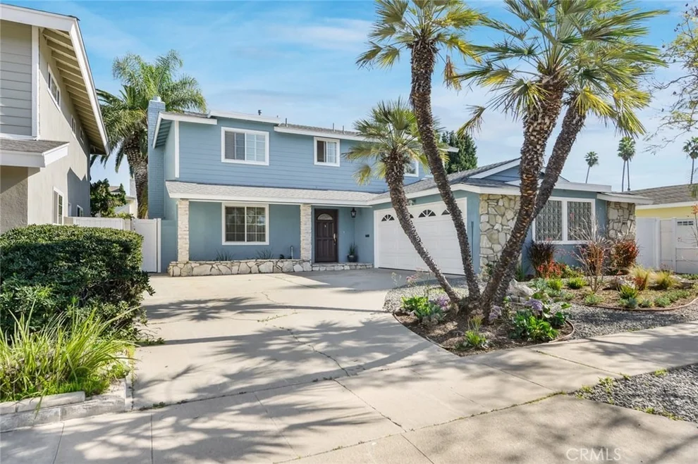 Unit for sale at 3420 Armourdale Avenue, Long Beach, CA 90808