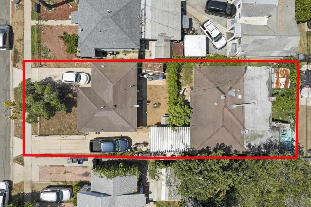 Unit for sale at 125 127 Woodlawn Ave, Chula Vista, CA 91910