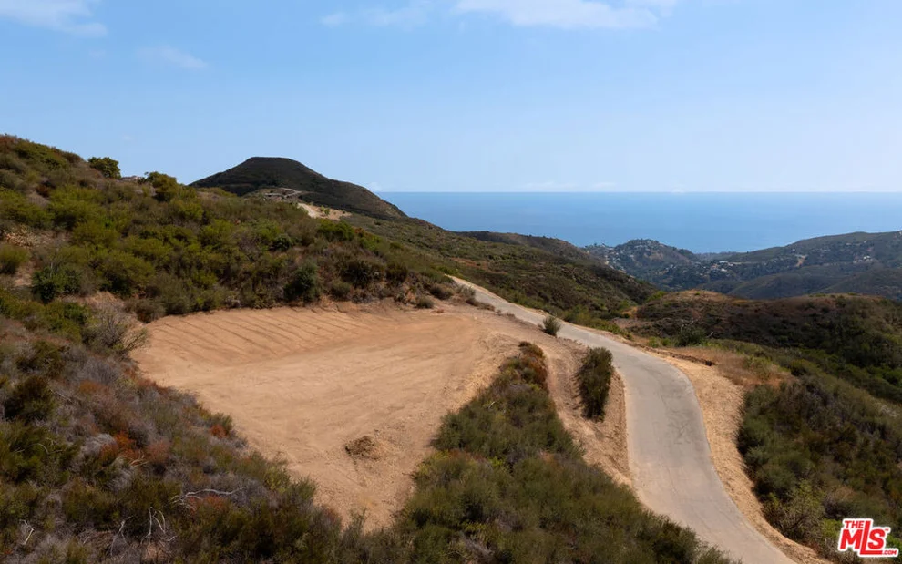 Unit for sale at 2388 Mar Vista Ridge Road, Malibu, CA 90265