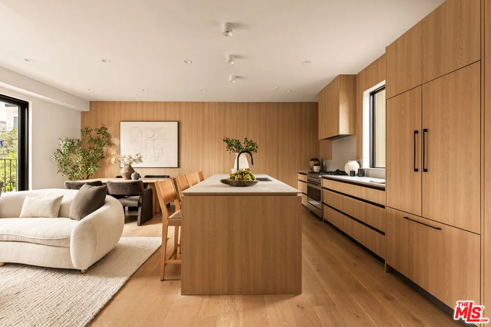 Unit for sale at 1749 S Marvin Avenue, Los Angeles, CA 90019