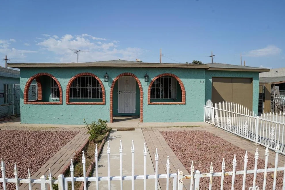 Unit for sale at 314 316 Zenith Street, Chula Vista, CA 91911