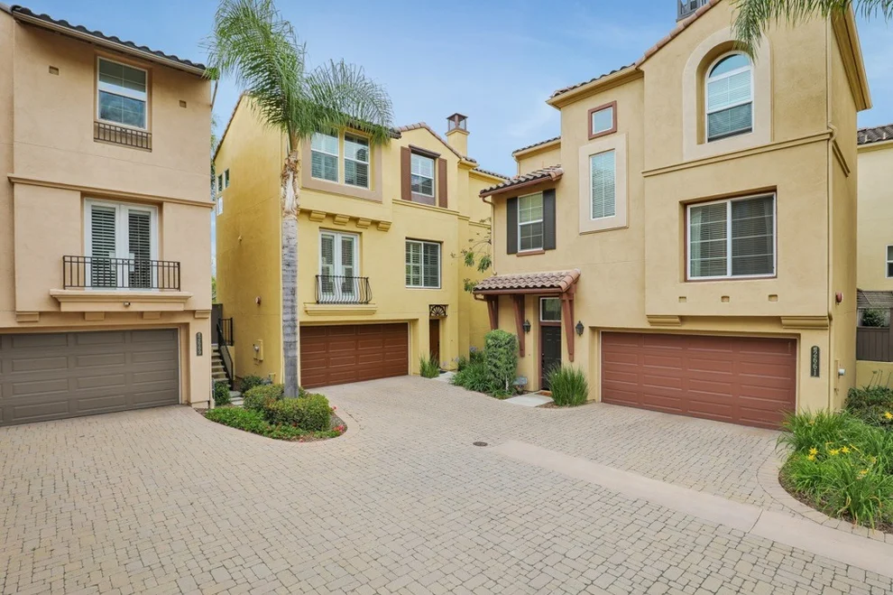 Unit for sale at 2665 Villas Way, San Diego, CA 92108