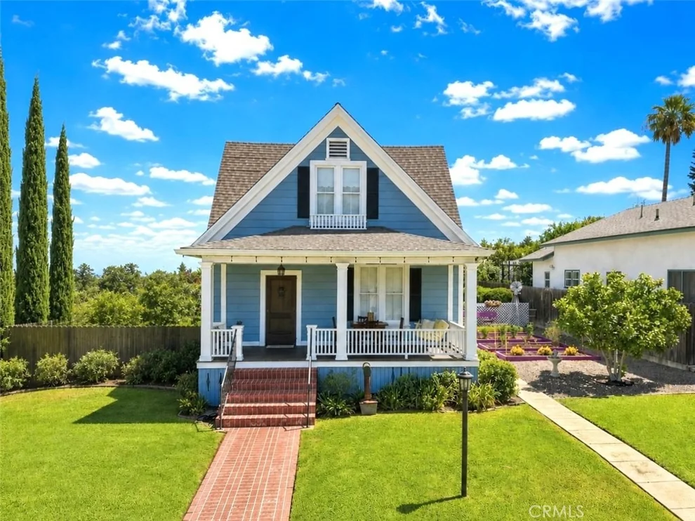 Unit for sale at 541 S 4th, Redlands, CA 92373