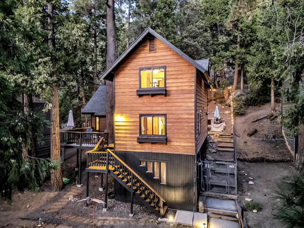Unit for sale at 25840 Scenic Drive, Idyllwild, CA 92549