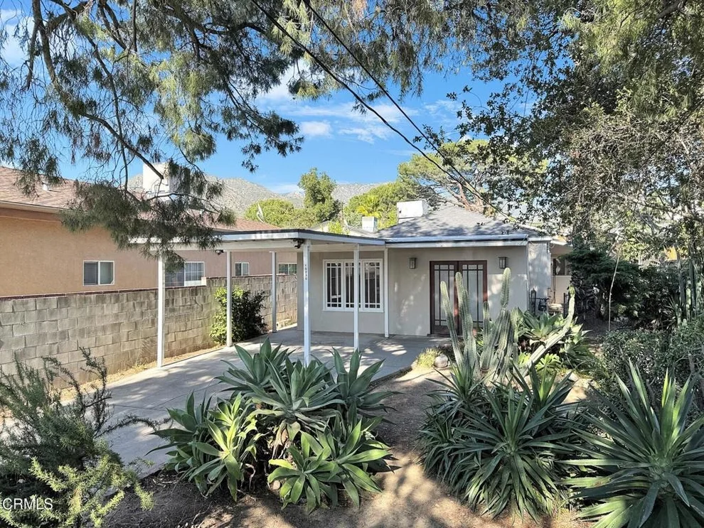 Unit for sale at 10230 Jardine Avenue, Sunland, CA 91040