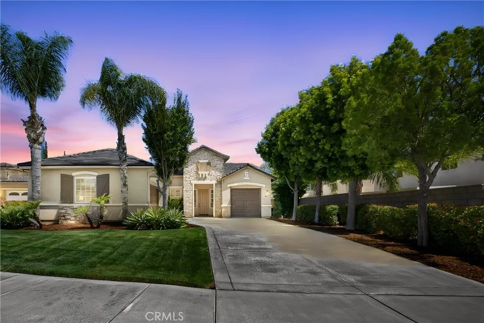 Unit for sale at 31052 Pinon Pine, Winchester, CA 92596