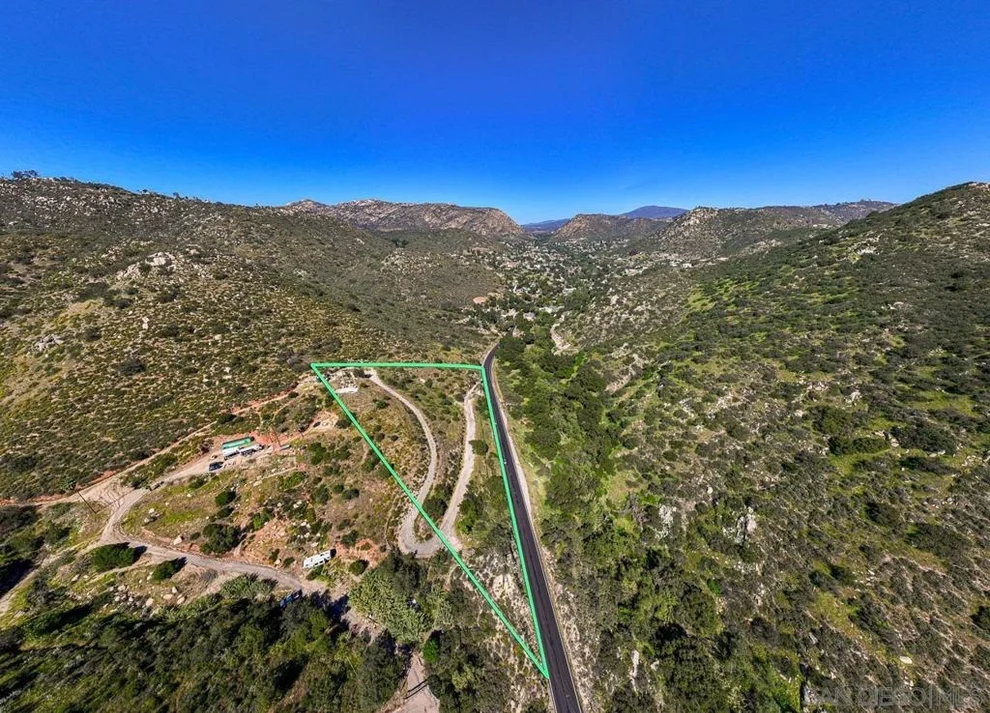 Unit for sale at 1186 Harbison Canyon, El Cajon, CA 92019