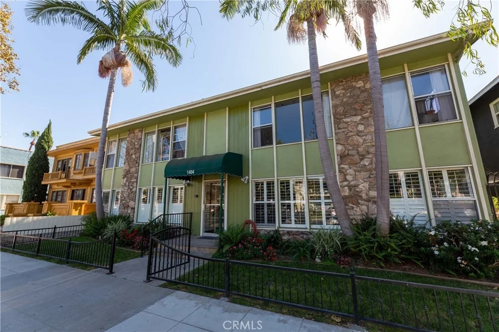 Unit for sale at 1404 E 1st Street, Long Beach, CA 90802