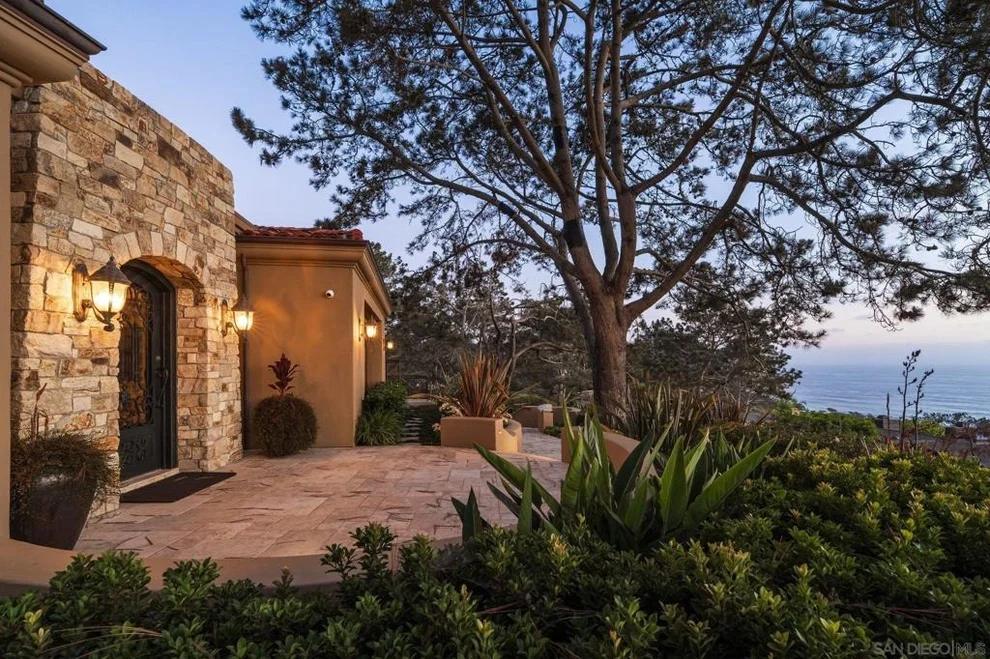 Unit for sale at 271 Ocean View Ave, Del Mar, CA 92014