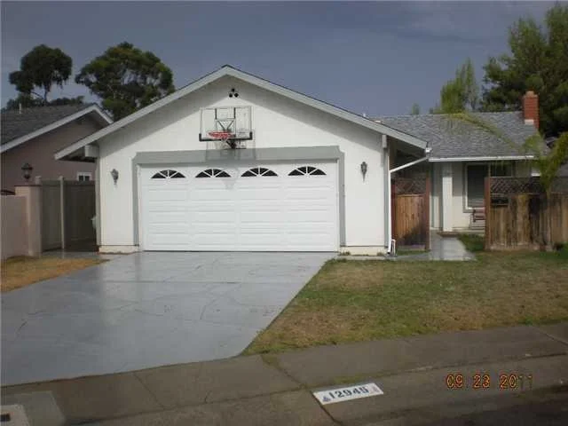 Unit for sale at 12945 Calle Abuelito, San Diego, CA 92129
