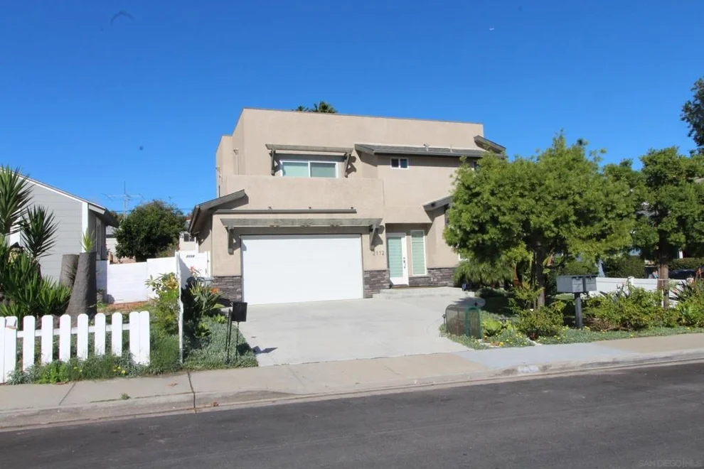 Unit for sale at 2114 Felspar, San Diego, CA 92109