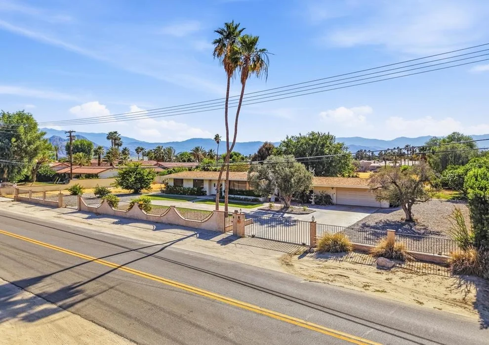Unit for sale at 41441 Yucca Lane, Bermuda Dunes, CA 92203