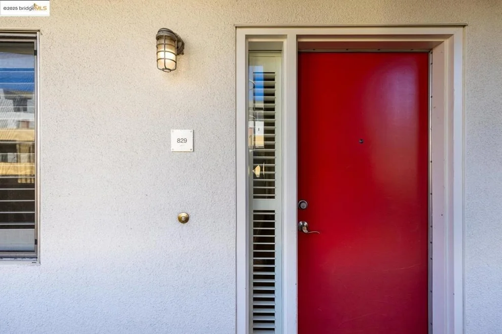 Unit for sale at 311 Oak Street, Oakland, CA 94607