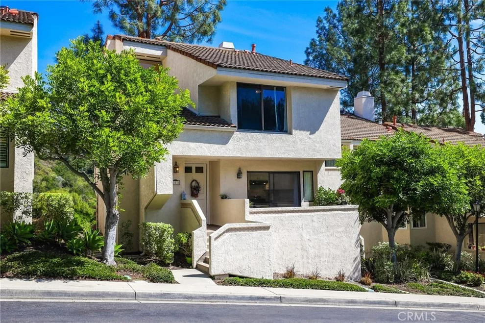 Unit for sale at 22010 Mirador, Mission Viejo, CA 92691
