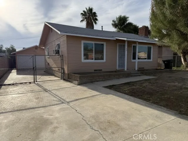 Unit for sale at 15708 Palo Alto Avenue, Chino Hills, CA 91709