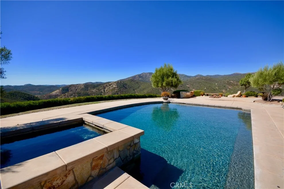 Unit for sale at 38355 Vista Del Bosque, Murrieta, CA 92562