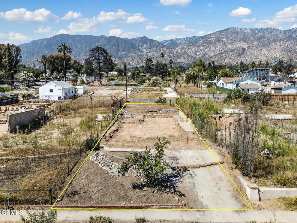 Unit for sale at 125 W Mariposa Street, Altadena, CA 91001