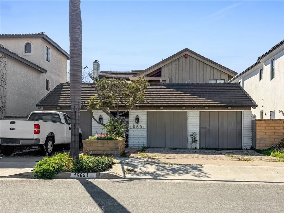 Unit for sale at 16691 Carousel Lane, Huntington Beach, CA 92649