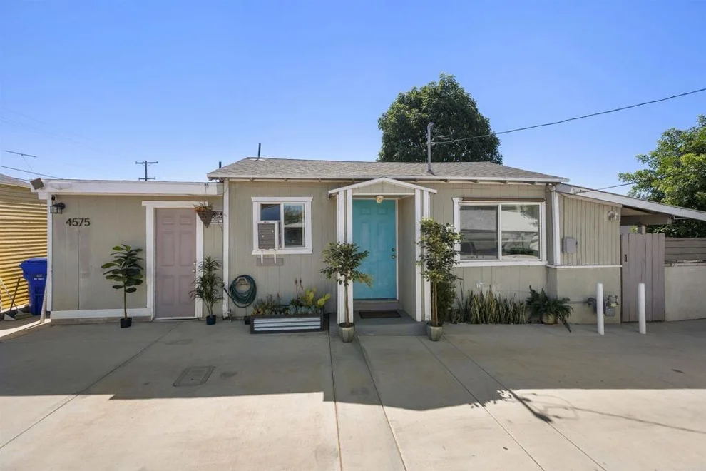 Unit for sale at 4575 Dwight Street, San Diego, CA 92105