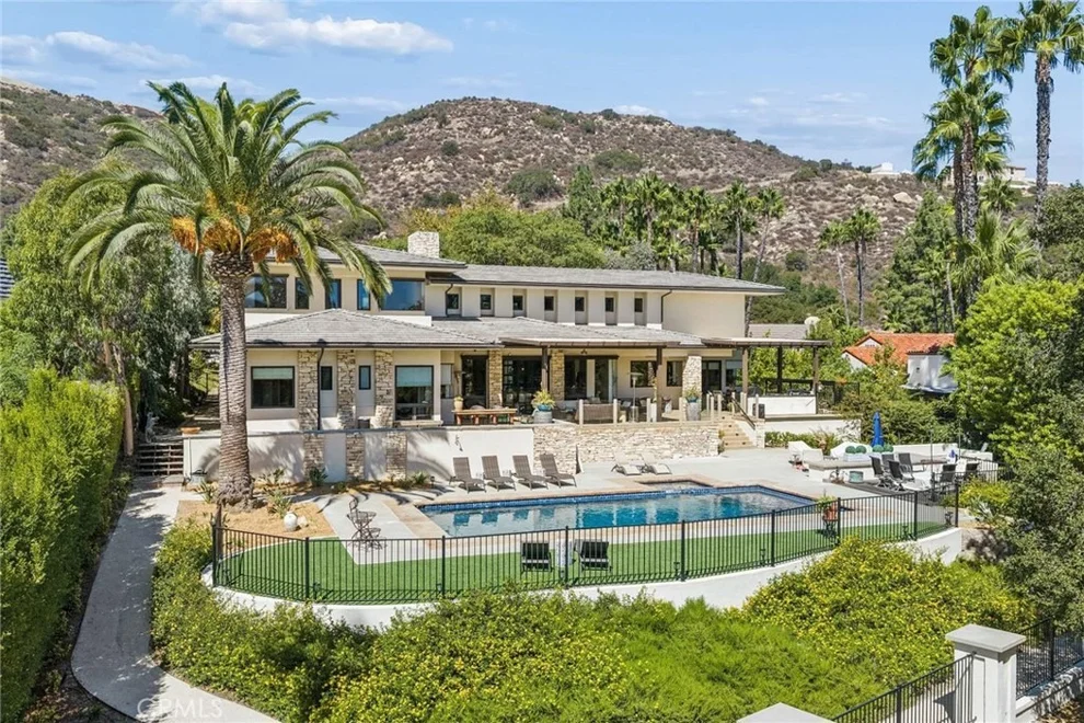 Unit for sale at 38144 Silver Fox Court, Murrieta, CA 92562
