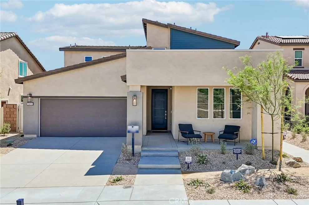 Unit for sale at 15589 Tomahawk Street, Victorville, CA 92394