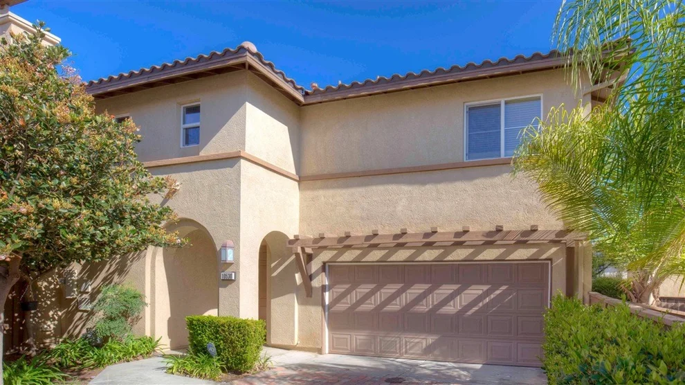 Unit for sale at 10530 Hollingsworth, San Diego, CA 92127