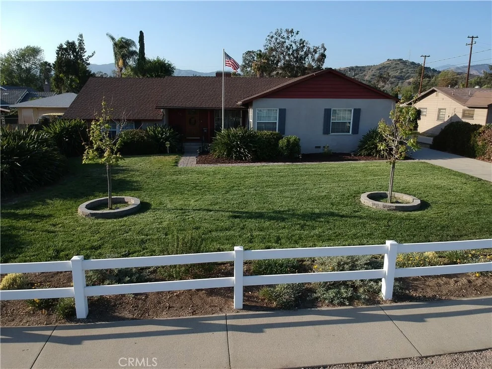 Unit for sale at 521 E Juanita Avenue, Glendora, CA 91740