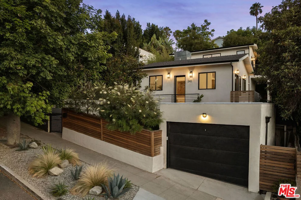 Unit for sale at 2412 Reservoir Street, Los Angeles, CA 90026