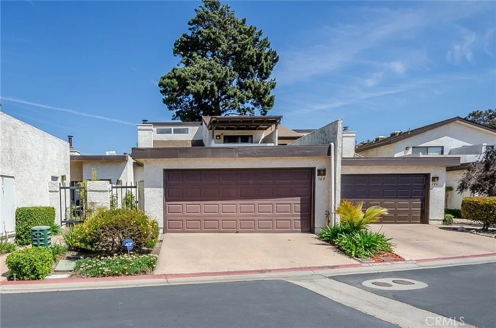 Unit for sale at 300 Monarch Lane, Santa Maria, CA 93454
