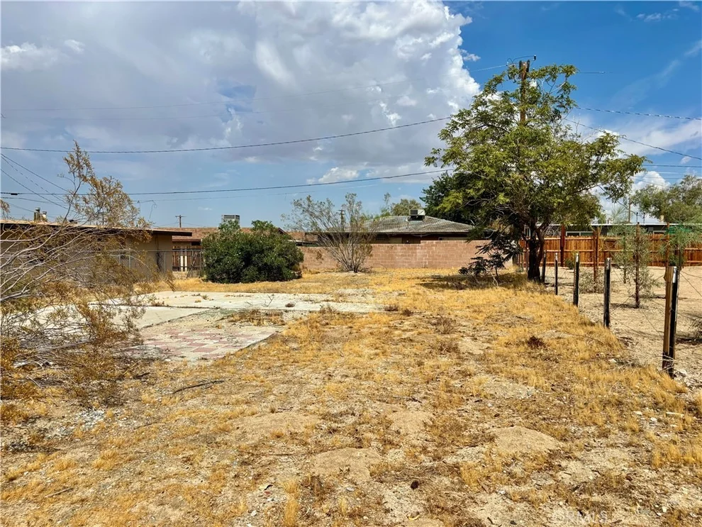 Unit for sale at 62027 Valley View Circle, Joshua Tree, CA 92252