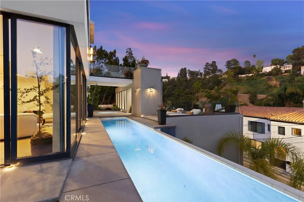 Unit for sale at 2746 Rinconia Drive, Los Angeles, CA 90068