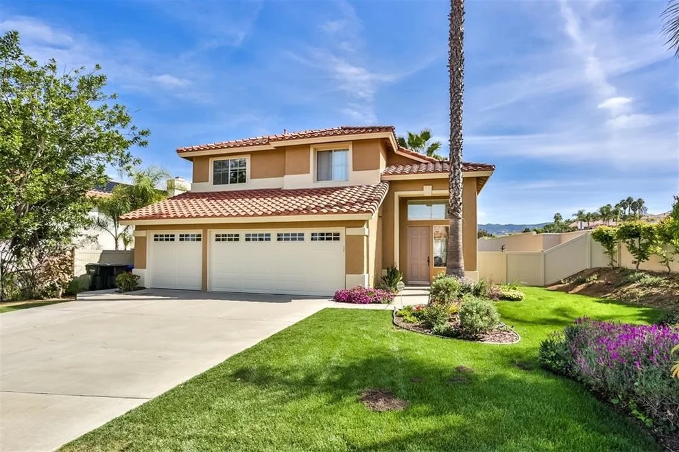 Unit for sale at 3002 Ivanhoe Ranch Rd, El Cajon, CA 92019