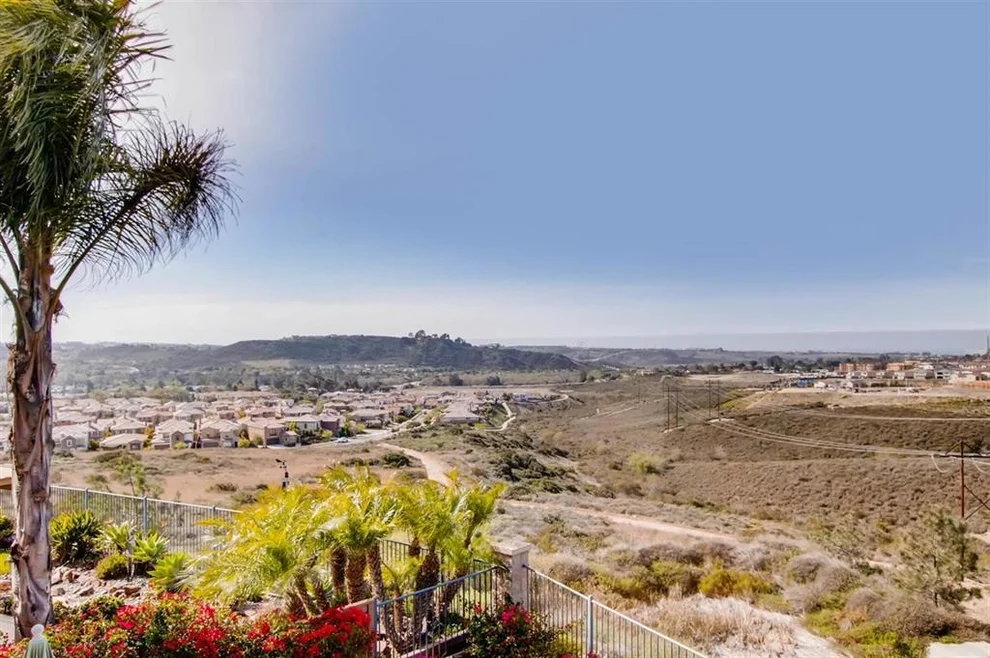 Unit for sale at 3411 Pleasant Vale Dr, Carlsbad, CA 92010