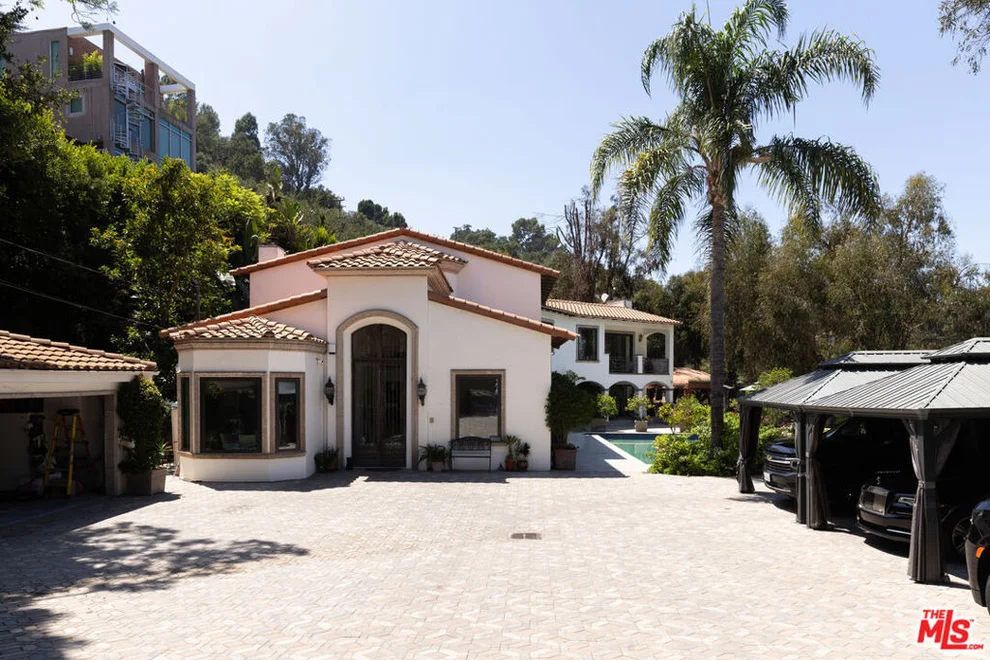 Unit for sale at 13355 Mulholland Drive, Beverly Hills, CA 90210