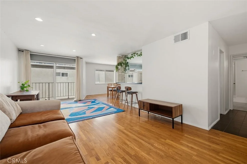 Unit for sale at 4520 Natick Avenue, Sherman Oaks, CA 91403