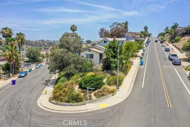Unit for sale at 5210 Roswell, San Diego, CA 92114