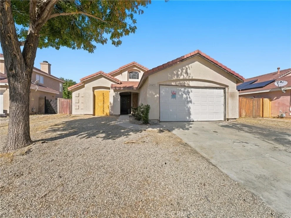 Unit for sale at 44251 Tahoe Way, Lancaster, CA 93536